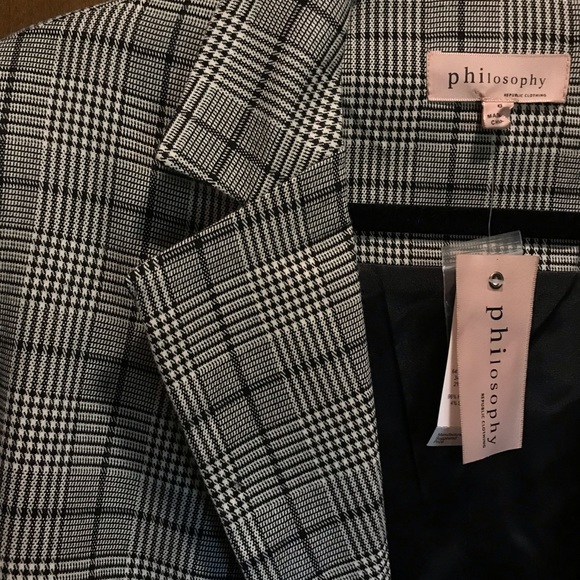 Philosophy Blazer - Picture 3 of 3